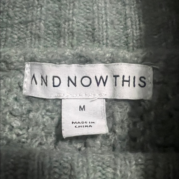 And Now This Extended-Shoulder Chunky Cable Knit Sweater Vest M Green Slouchy - Picture 2 of 7